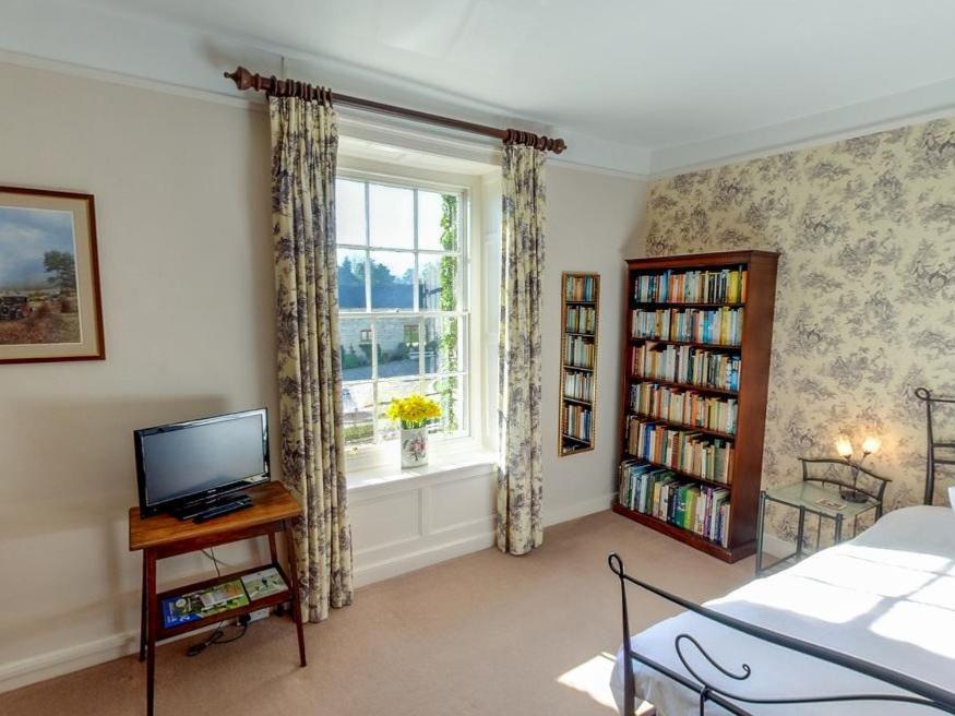 Manor Farm B&B Marlborough Buitenkant foto