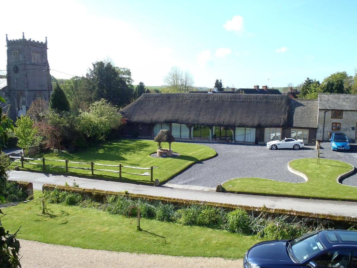Manor Farm B&B Marlborough Buitenkant foto